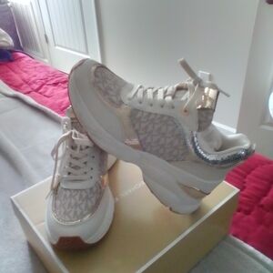 Michael Kors Women's Gold and White Sneakers